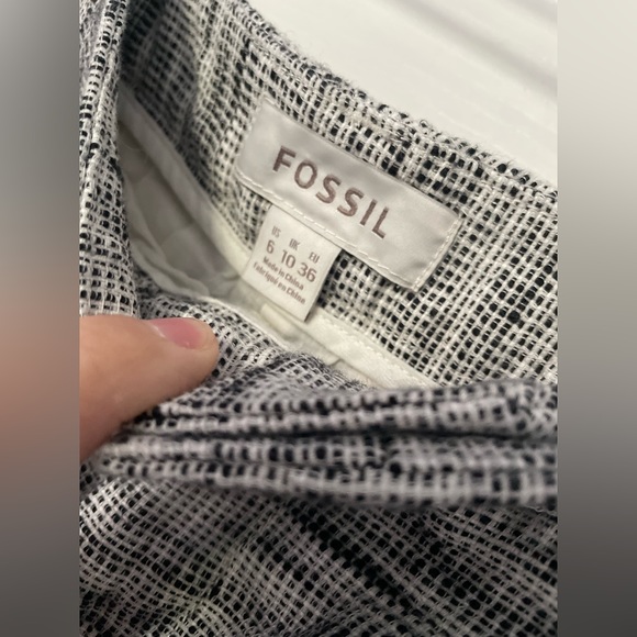 NWOT Fossil brand shorts - Picture 3 of 9